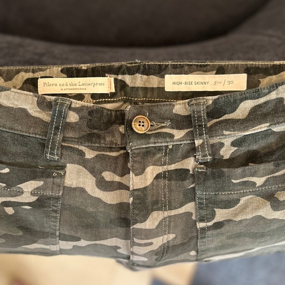 Anthropologie Pilcro Green Grey Camo Corduroy High Rise Skinny Jeans, Size 30 - Picture 11 of 14